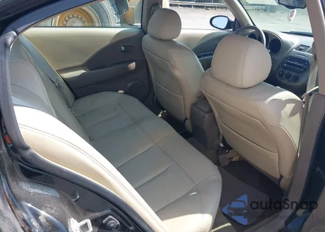 2002 Nissan Altima 2.5 Sl из США, поврежденный, VIN 1N4AL11D02C135487